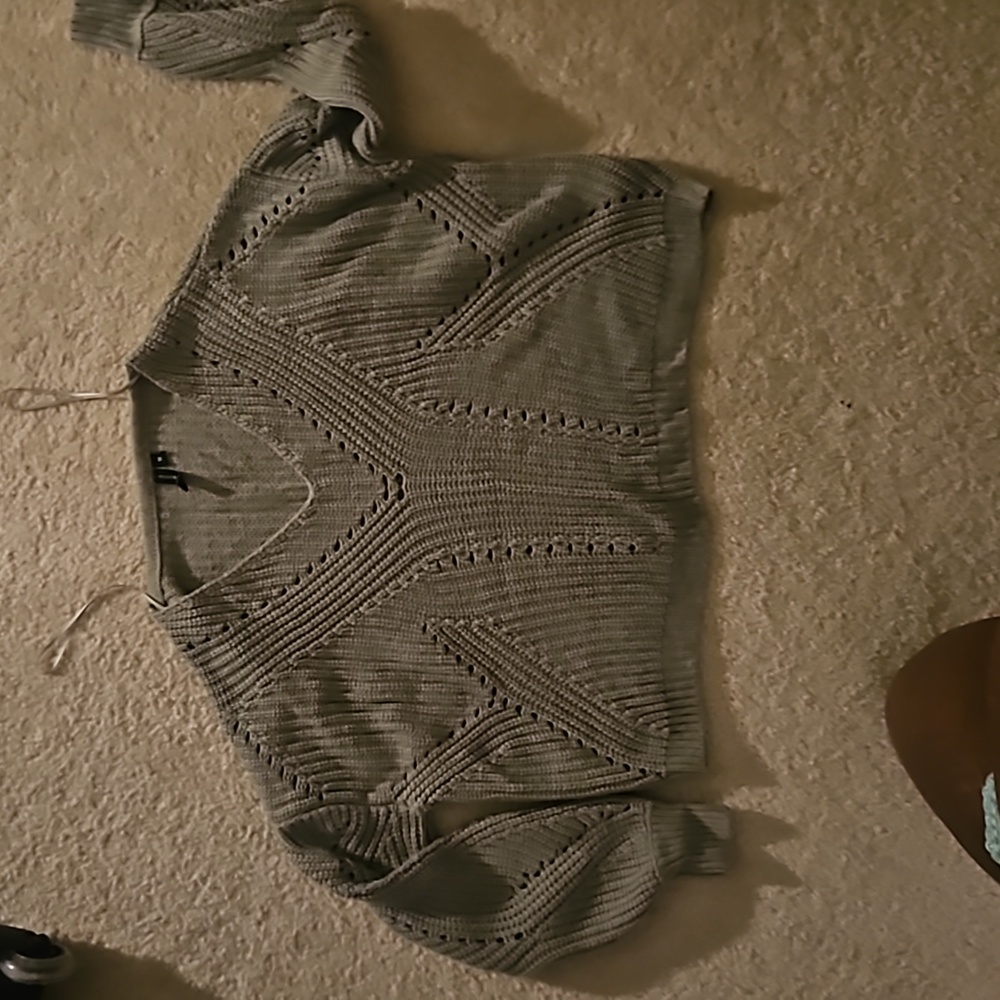 Light green sweater
